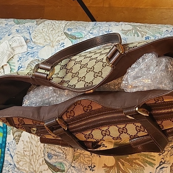 Gucci Medium Size Bag Authentic - Picture 17 of 17